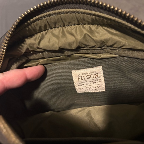 Filson rugged twill travel kit - Picture 8 of 10
